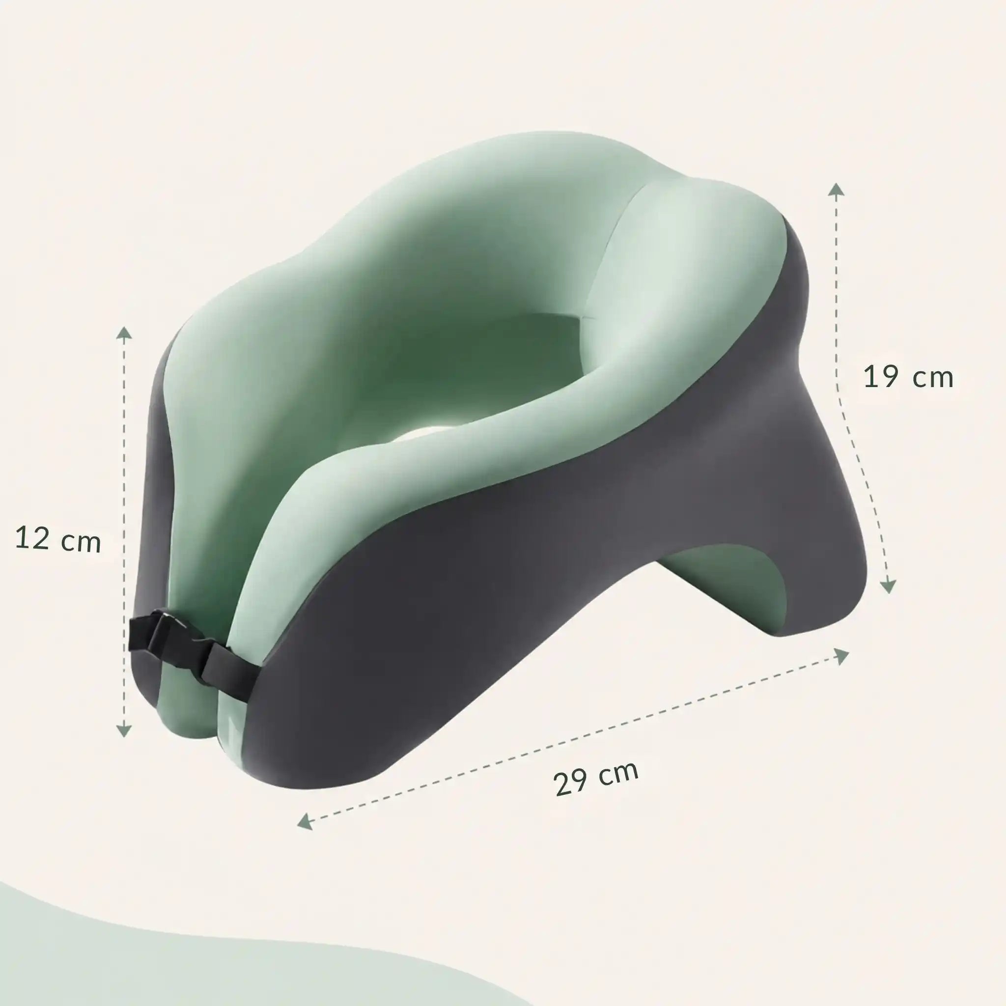 Size chart showing the inner circumference and height dimensions of the travel neck pillow.